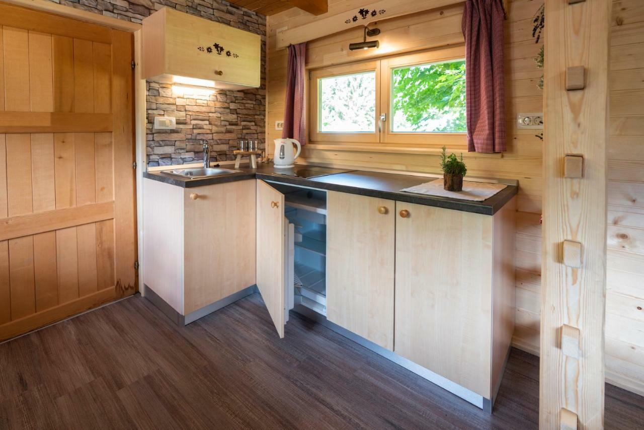 Camping Danica Cottage Stan Bohinj ภายนอก รูปภาพ